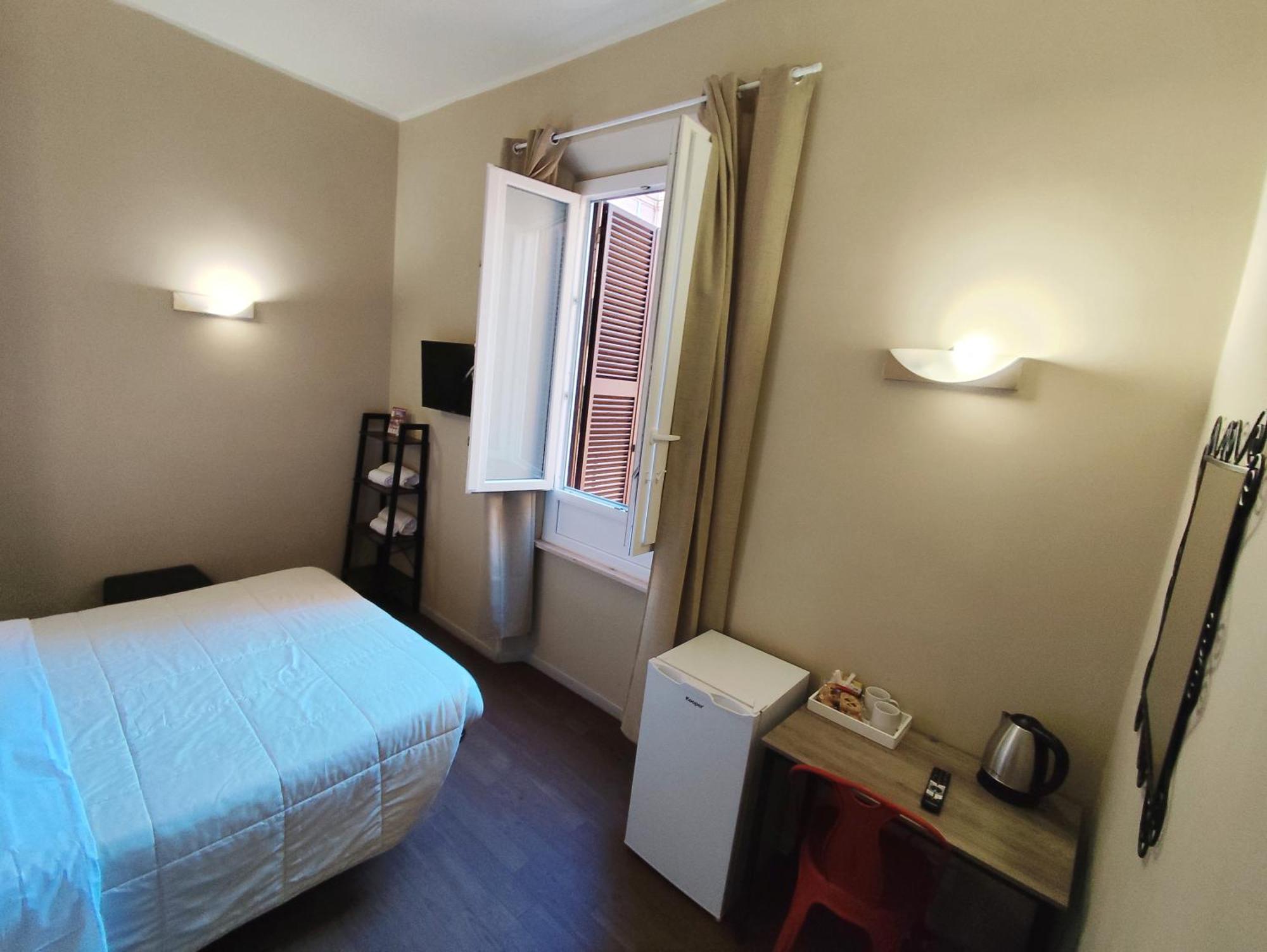 Milazzo23 Pensionat Rom